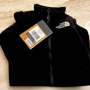 Infant northface NWT 6 months